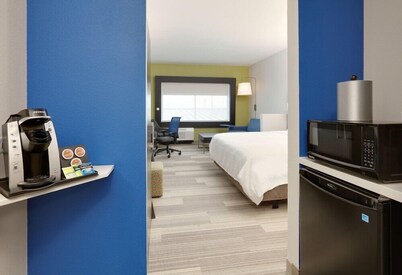 Holiday Inn Express Kermit, an IHG Hotel