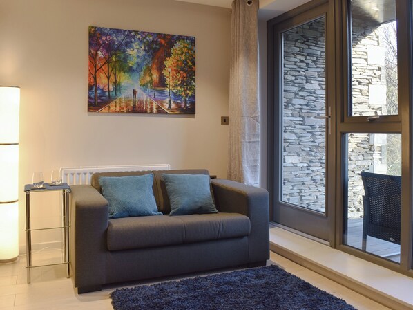 TV - This charming second floor apartment has unrivalled views of the River Leven. (Backbarrow)