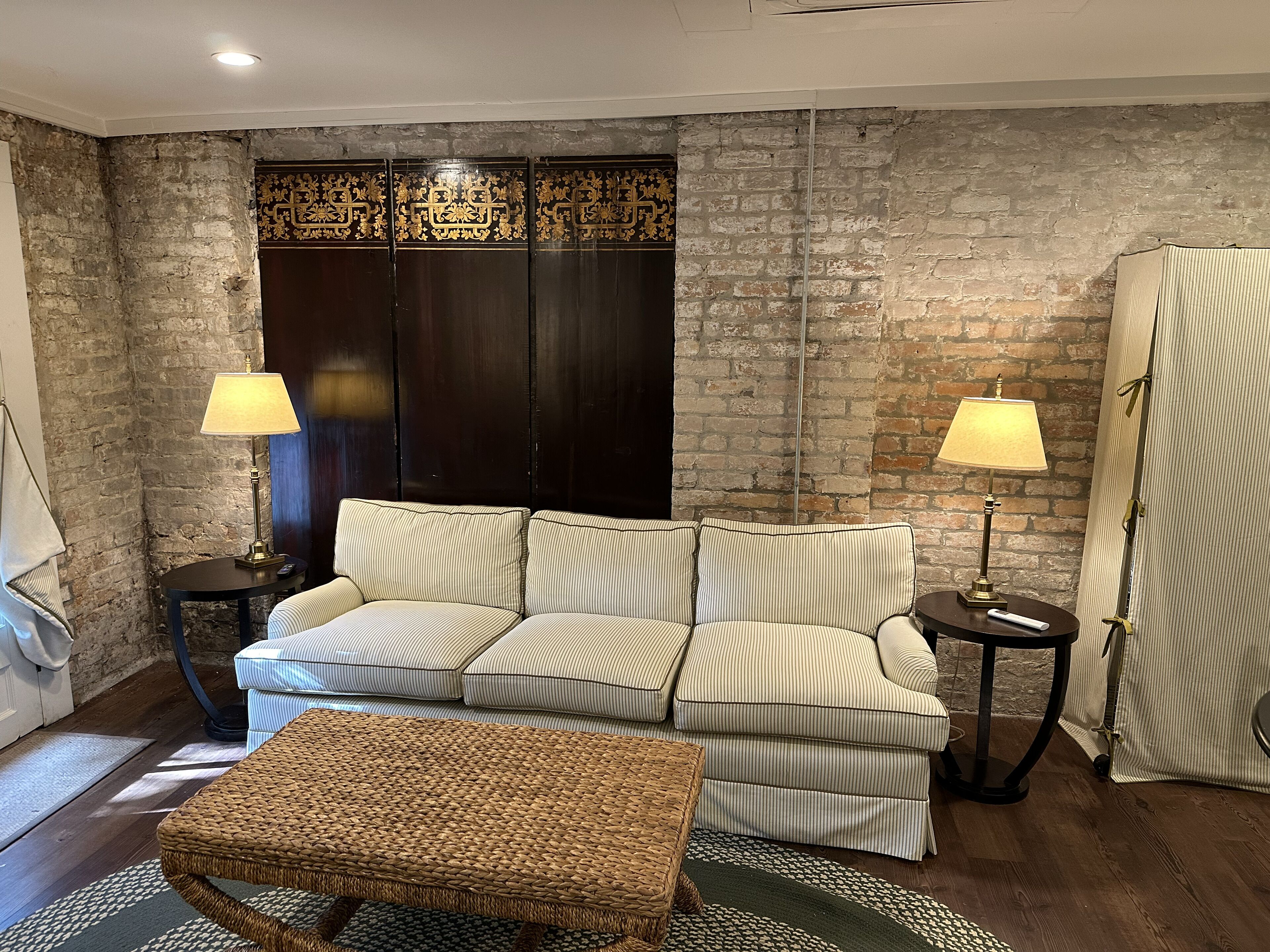 Cozy Furnished Apartment - New Orleans, LA