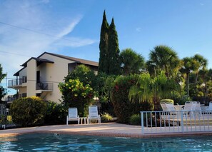 Outdoor pool, a heated pool