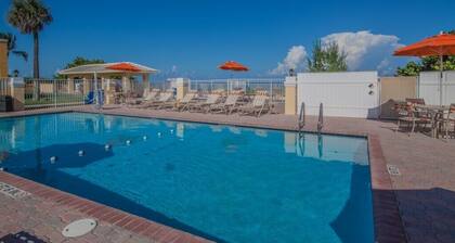 Delray Beach | Couples Ocean Retreat | Pool + Beach