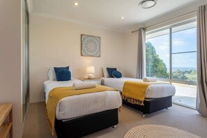 5 Schlafzimmer, Bügeleisen/Bügelbrett, WLAN, Bettwäsche
