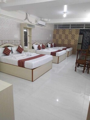 ห้องแฟมิลี่ | เตารีด/โต๊ะรีดผ้า, Wi-Fi ฟรี, ผ้าปูที่นอน