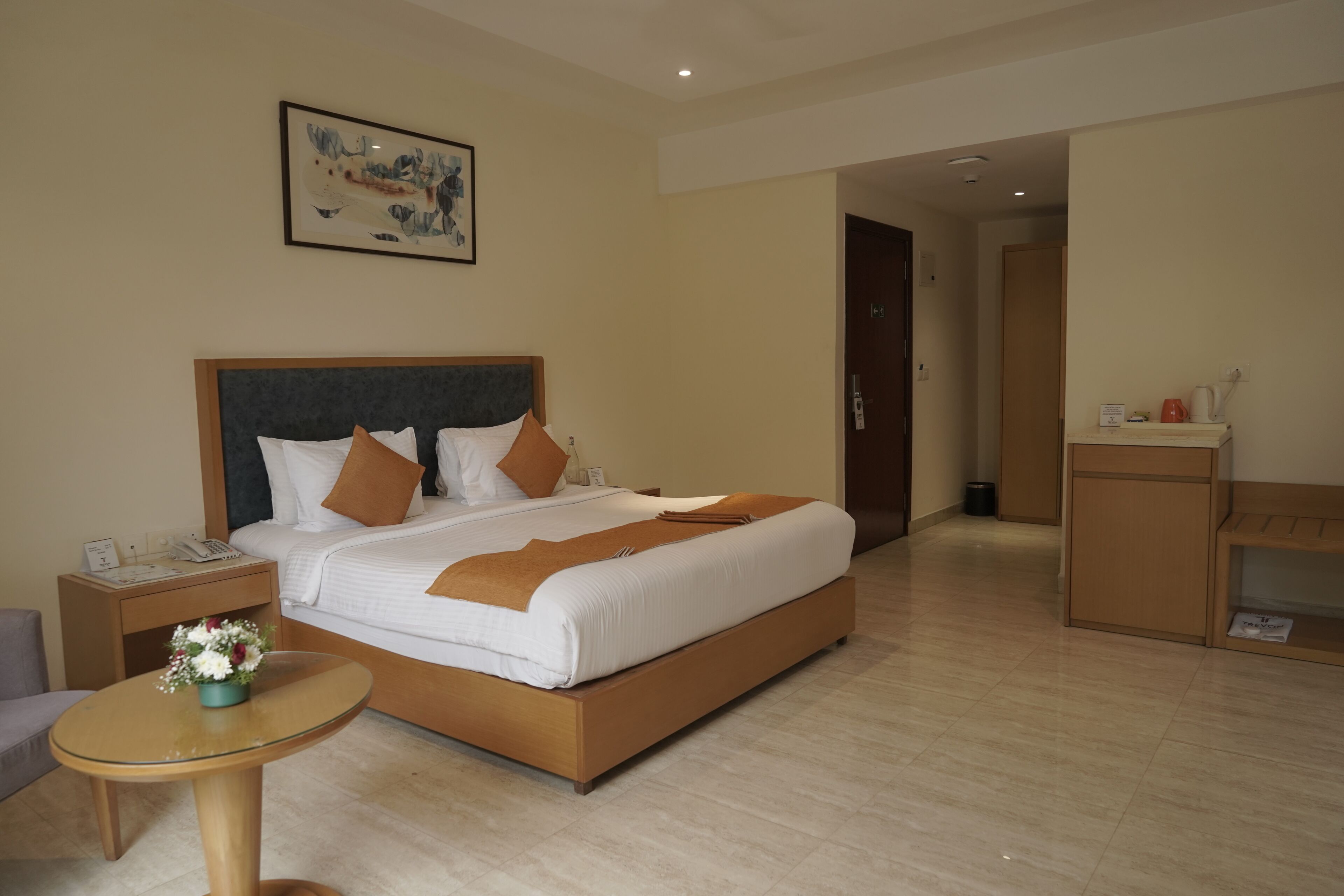 Quarto luxo | Roupas de cama premium, frigobar, cofres nos quartos, escrivaninha