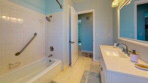 Combined shower/bathtub, hair dryer, towels, soap