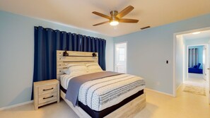 2 soverom, strykejern/-brett, wi-fi og sengetøy