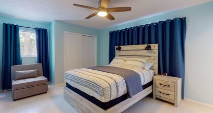 Tropical Oasis - Englewood Beach, FL.