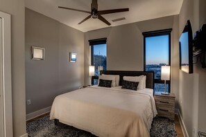 2 chambres, fer et planche à repasser, Wi-Fi gratuit, draps fournis