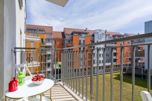 Apartment | Terrace/patio