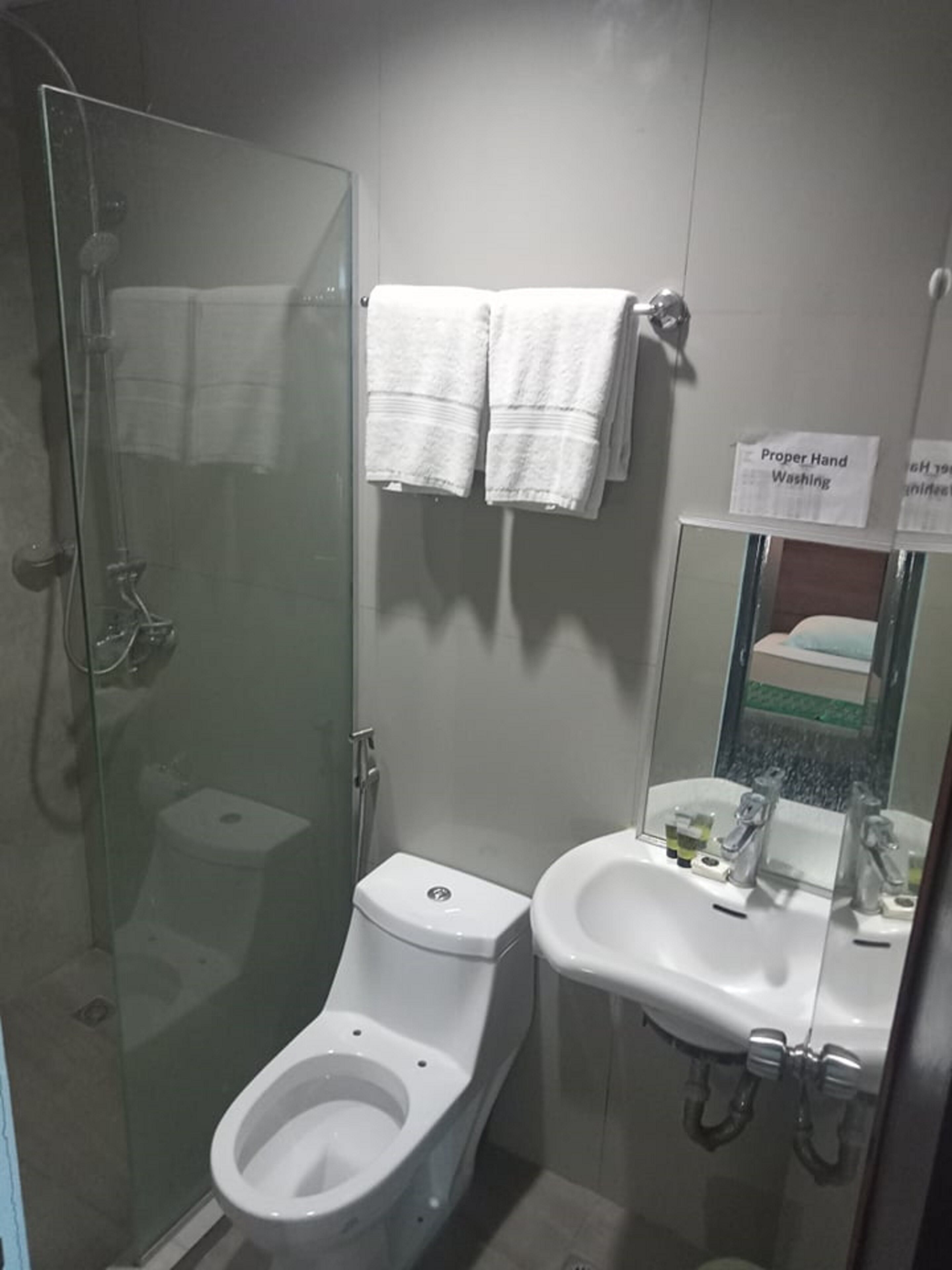 shower, towels, soap, shampoo