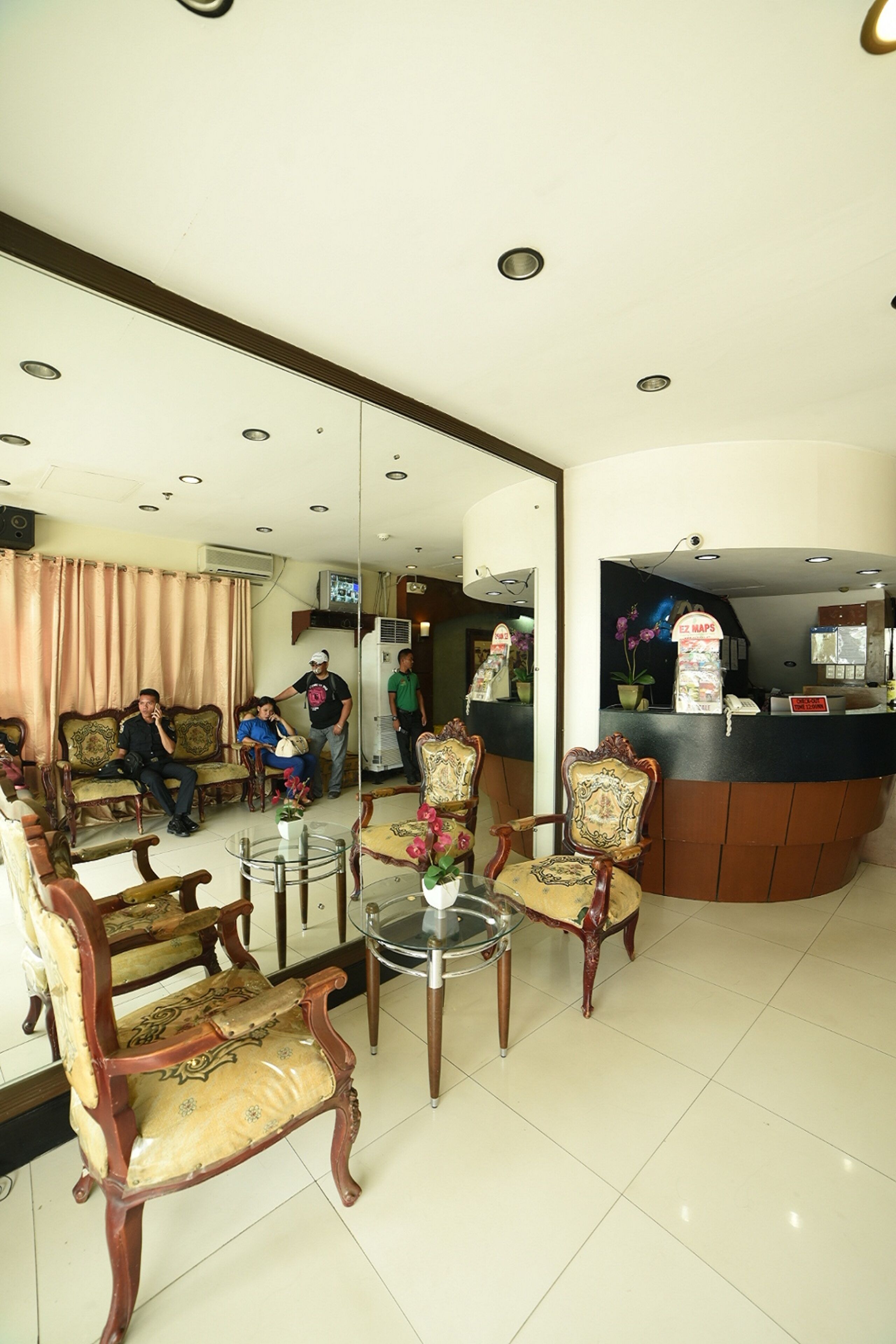Lobby sitting area