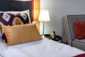 Suite estudio | Tabla de planchar con plancha, wifi gratis y ropa de cama 