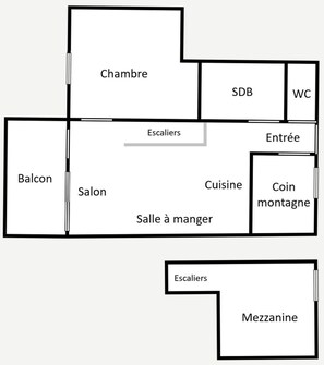 Distribución de un hotel con balcón, salón, comedor, cocina, baño y un entrepiso.