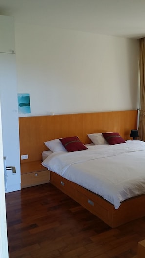 2 Schlafzimmer, Bügeleisen/Bügelbrett, WLAN, Bettwäsche