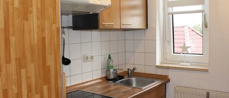 Refrigerador, microondas y horno