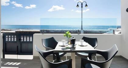 Appartement de vacances "Callao Beach 2" avec vue sur la mer, terrasse et connexion WiFi