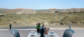 Holiday Apartment “Callao Beach 5” with Mountain View, Terrace & Wi-Fi