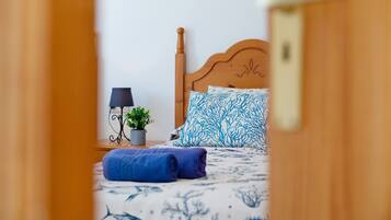1 bedroom, free WiFi, bed sheets