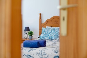 1 bedroom, free WiFi, bed sheets