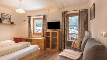 1 makuuhuone, silitysrauta/-lauta, ilmainen Wi-Fi, vuodevaatteet