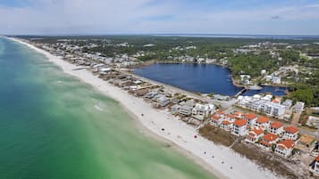 House, 4 Bedrooms | Beach | Beach nearby