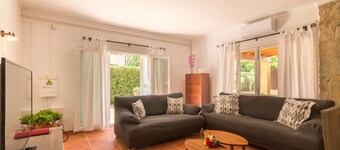 Holiday house with private pool only 200m to the beach, Cala Ratjada, Mallorca