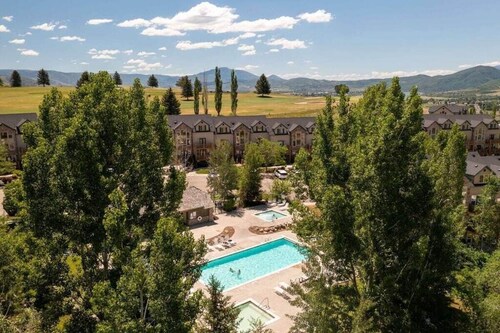 Powder Mtn Retreat MH110 |Near Powder Mtn |Hot Tub