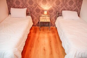 3 quartos, ferros/tábuas de passar roupa, Wi-Fi