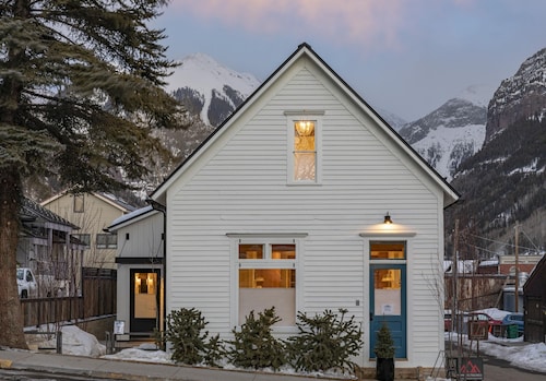 Splendid Home in the Heart of Telluride Town
