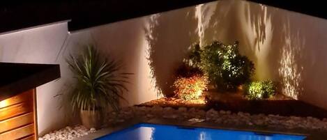 Piscine extérieure, piscine chauffée