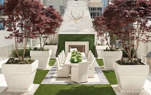 Outdoor dining