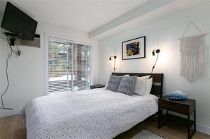 1 chambre, fer et planche à repasser, Wi-Fi gratuit, draps fournis