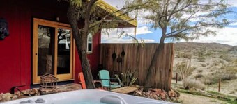 🌵Cabin Under the Stars - Hot Tub, BBQ and Firepit🌵