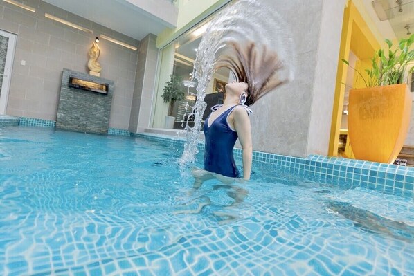 Outdoor pool - SunSea Villa Bãi Sau - near beach, Billard, Karaoke, 4 rooms for 15 travellers (Thành phố Vũng Tàu)