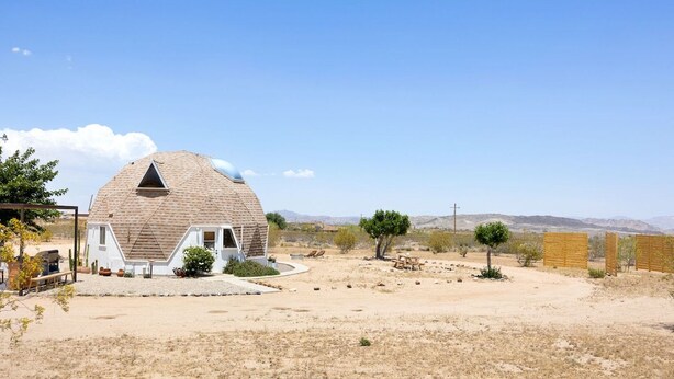 Exterior - Abracadabra Dome in the Desert-Unique Experience! (Landers)