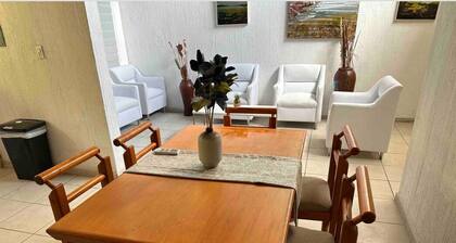 Muy cerca del centro y del malecón