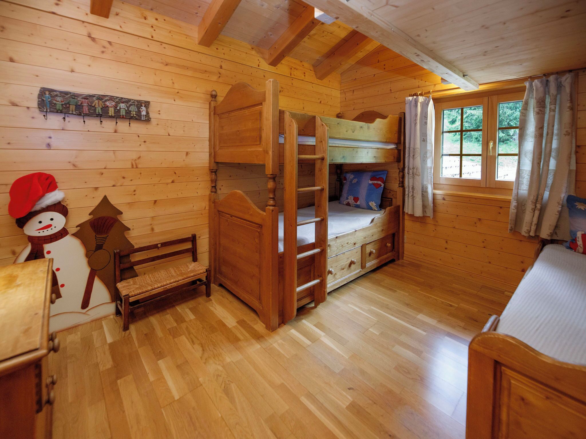 4 bedrooms, internet