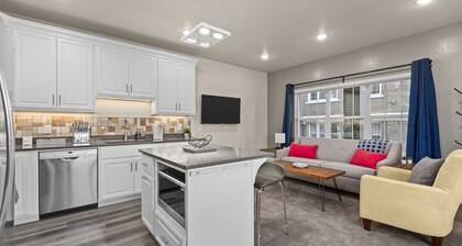 Lux | Step Free | 400+ WiFi | King bed | BYU