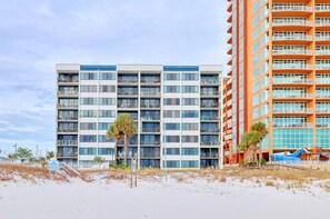 Exterior - Flash Sale The Breakers 31 Gulf Front 2/2 Sleeps 8 (Orange Beach)