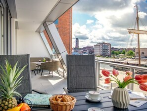 Outdoor dining - Hafenspitze App. 23, Deutschland (Wismar)
