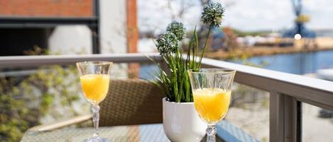 تناول الطعام بالخارج