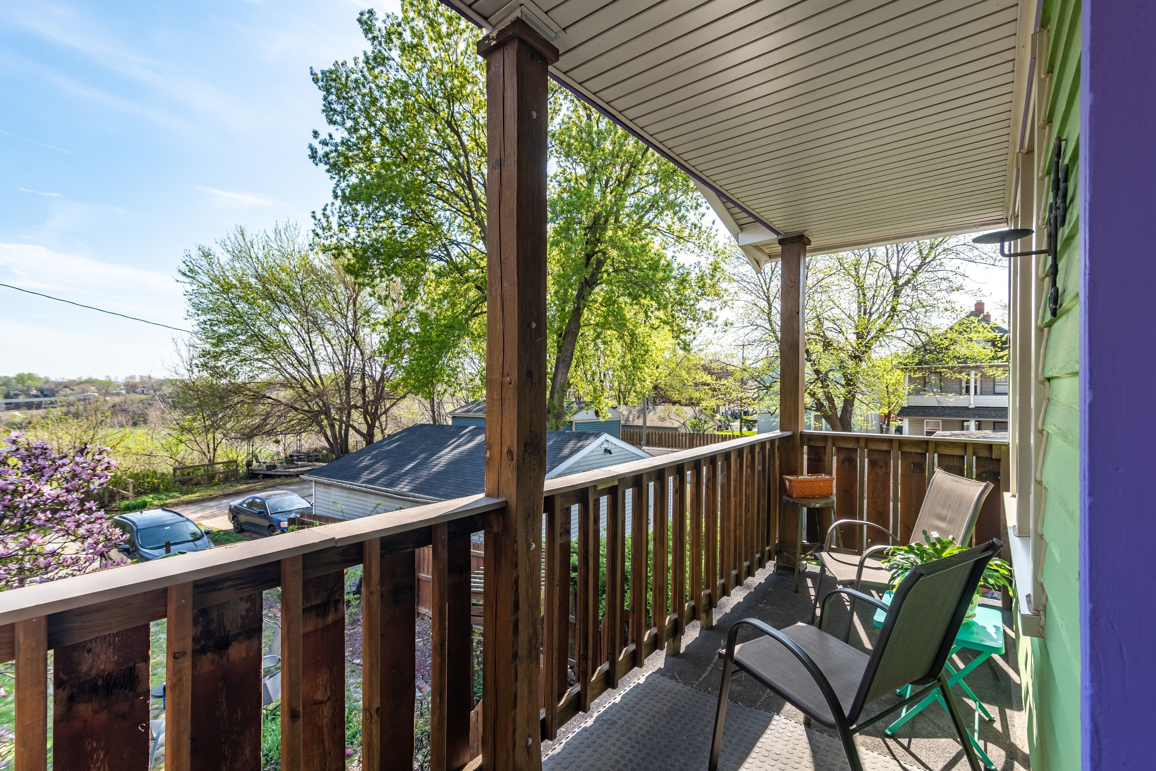 المنطقة المحيطة بالمنشأة