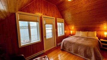 3 Schlafzimmer, Schreibtisch, Bügeleisen/Bügelbrett, kostenloses WLAN