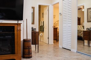 2 chambres, fer et planche à repasser, accès au Wi-Fi (inclus)