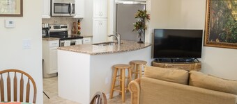 Safety Harbor - Tropical Oasis