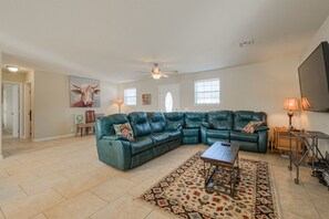 Smart TV, table football