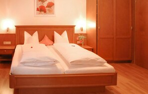 2 Schlafzimmer, Bügeleisen/Bügelbrett, Internetzugang, Bettwäsche