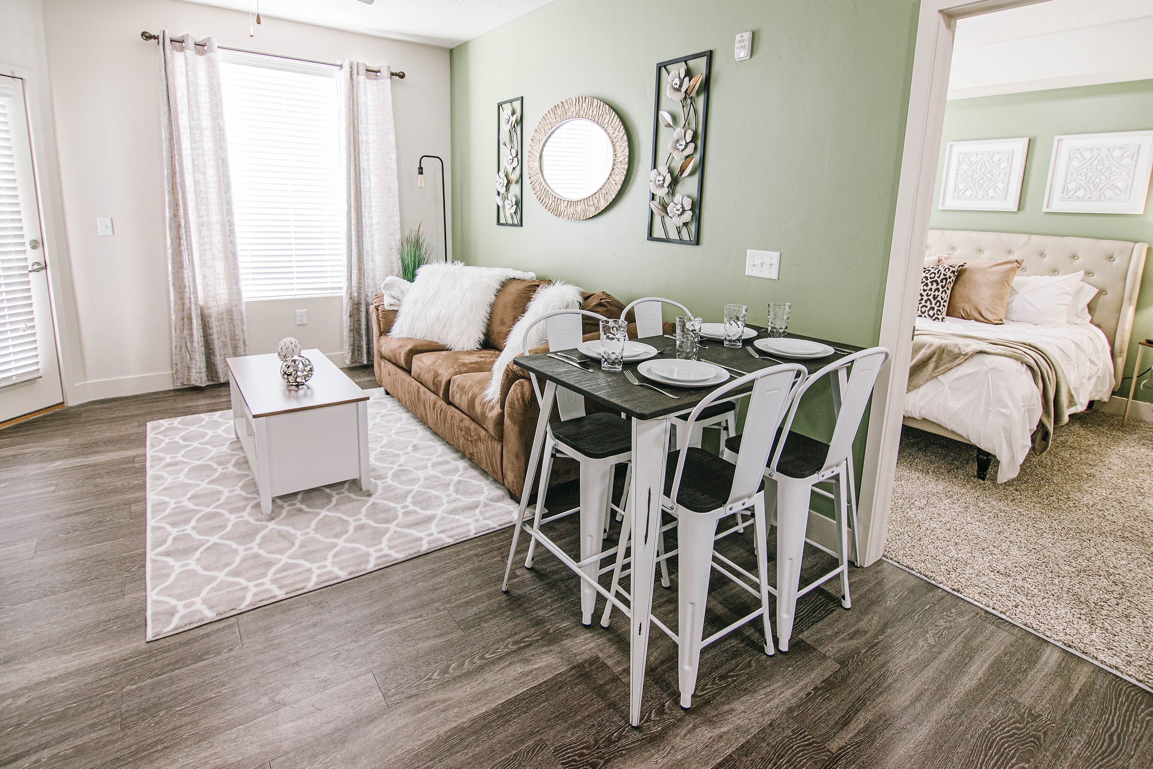 ⭐Comfy Apartment ⭐Near BYU | UVU⭐ King beds ⭐4K HD TVs ⭐ Fast Wi-Fi