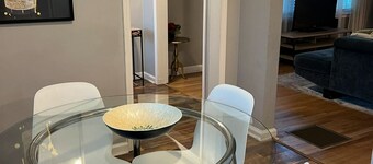 Demure 3-bedroom bungalow in Atlanta. 7 minutes from Mercedes-Benz Stadium