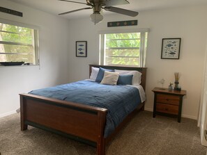 3 slaapkamers, reisbedje, gratis wifi, beddengoed